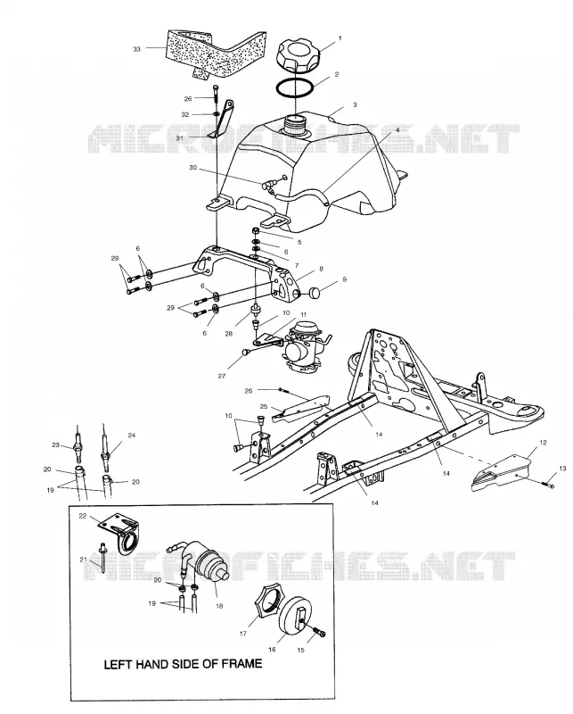 CARBURANT TANK AND CARBURATEUR MOUNTING